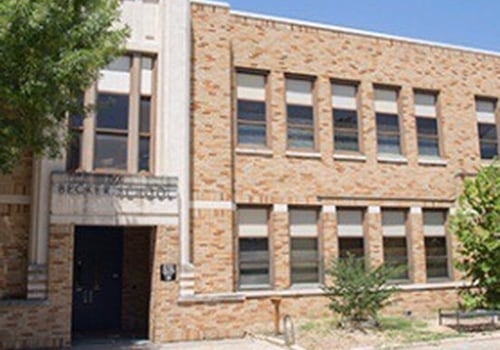 ESL Classes in Austin, Texas: Improving Adult Literacy and Computer Skills
